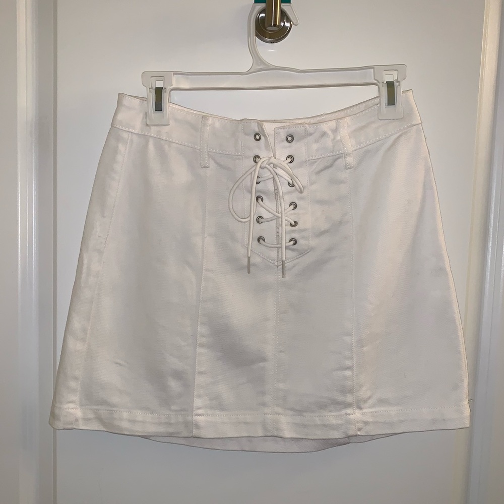 Kendall & Kylie White Denim Miniskirt